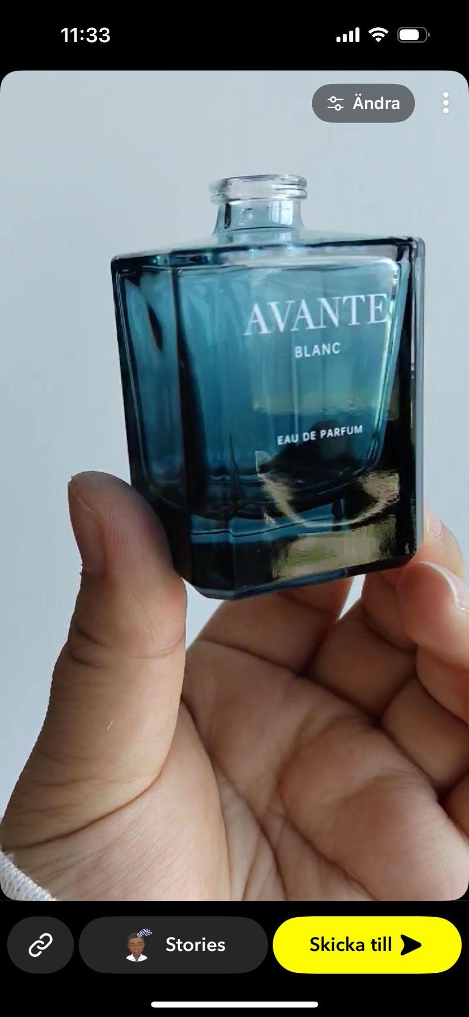 Avante Blanc in hand